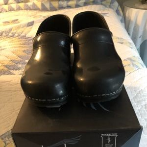 Dansko Clogs - Black